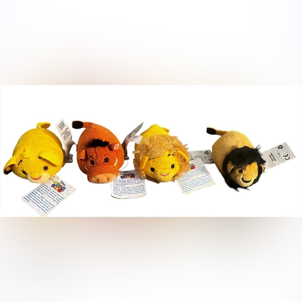 Disney Tsum Tsum plush Lion King themed 4 pack NWT/NWOT